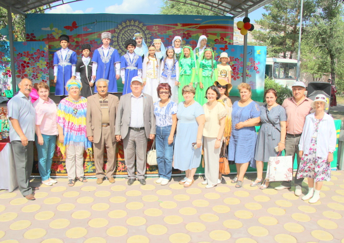 Павлодарлық немістер мен әзірбайжандар «Бір отбасында тұрамыз» фестивалін атап өтті