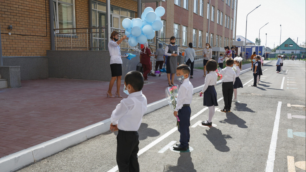 Date of Teacher's Day changed in Kazakhstan