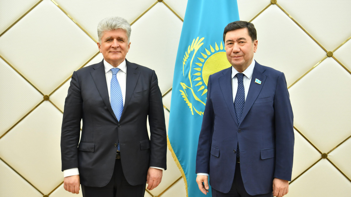 Mazhilis Speaker Yerlan Koshanov met with Assistant Secretary-General of the United Nations