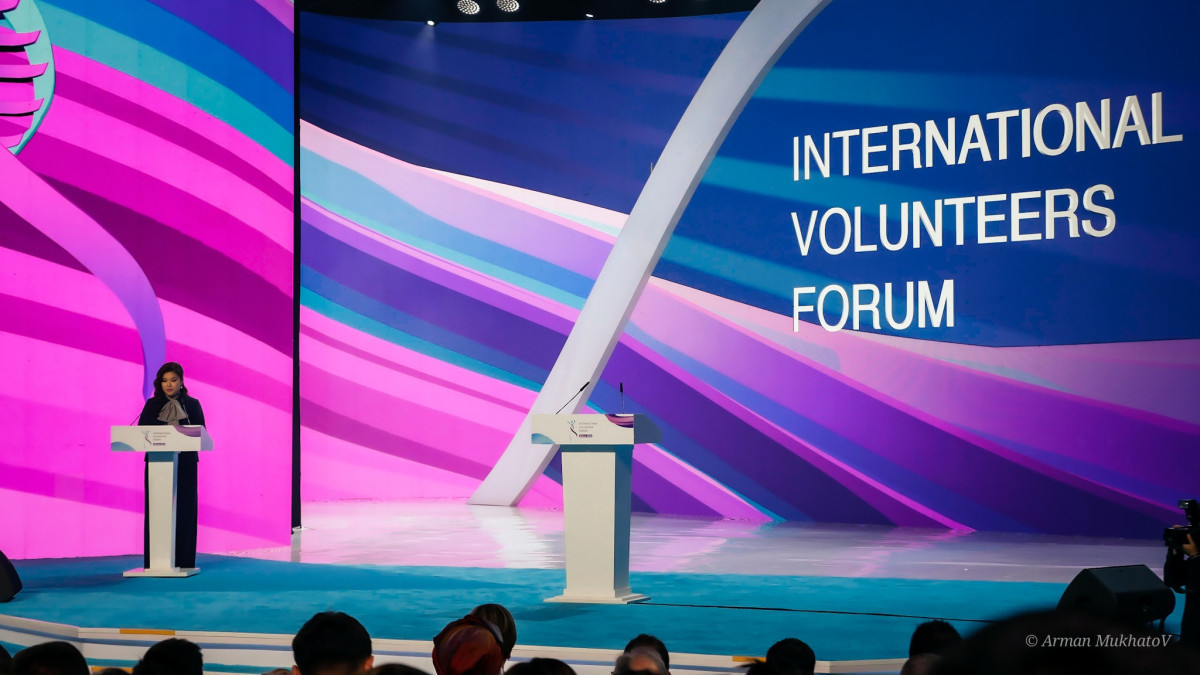 Minister of Tolerance and Peaceful Coexistence of UAE stresses importance of volunteering at International Forum in Astana