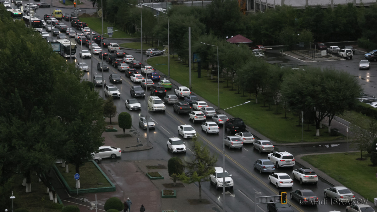 46% of Kazakhstan's vehicles older than 20 years