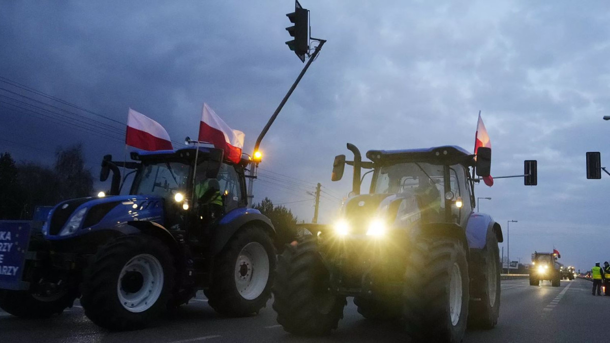 Polish farmers protest against Ukrainian imports and EU Green Deal