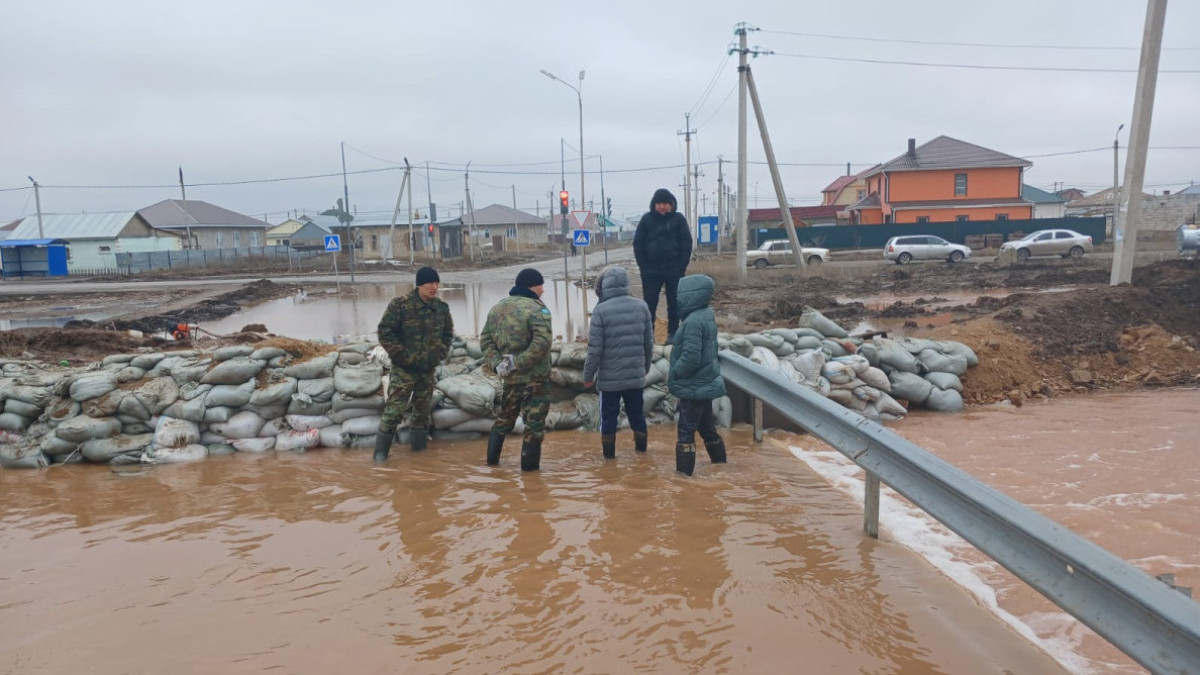 Атырауды Ресейден келетін алапат судан аман алып қалуымыз керек – депутат