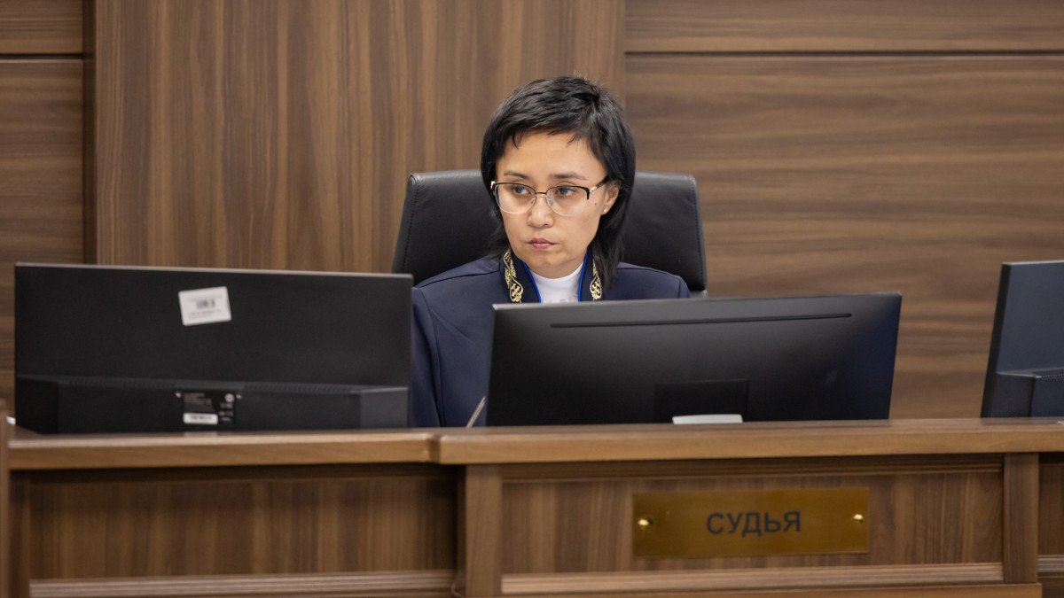 Судья Бақытжан Байжановқа тағылған айыпты алып тастады