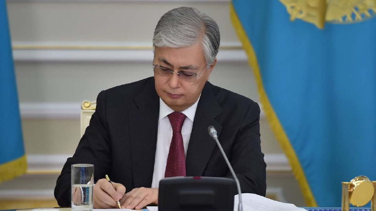 Kassym-Jomart Tokayev expresses condolences to Vladimir Putin