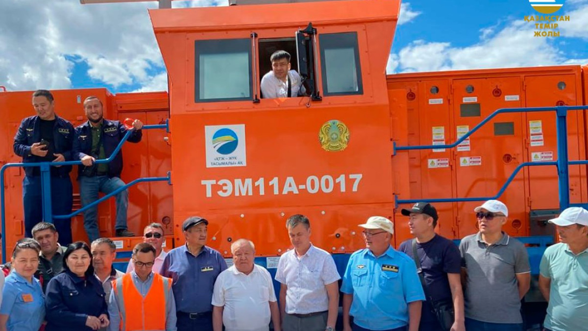 Современные маневровые тепловозы пополнили парк Национального перевозчика грузов