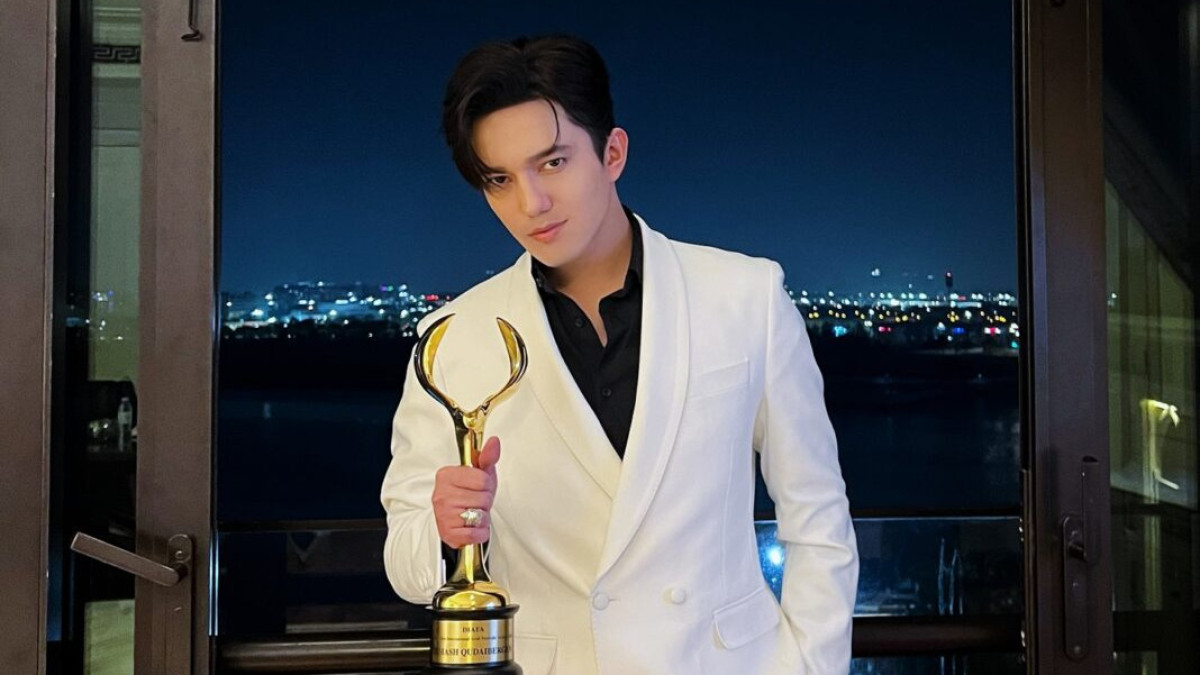 Dimash Qudaibergen receives prestigious award at DIAFA ceremony in Dubai