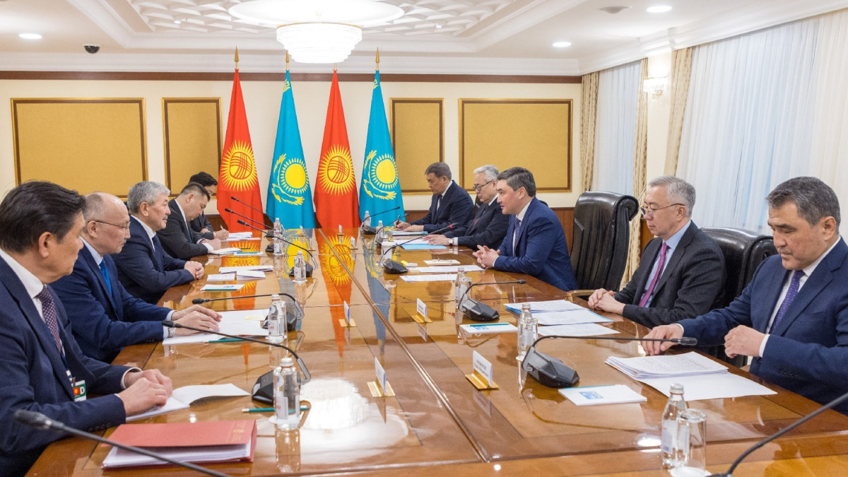 Prime Ministers of Kazakhstan and Kyrgyzstan discuss measures to strengthen trade and economic cooperation