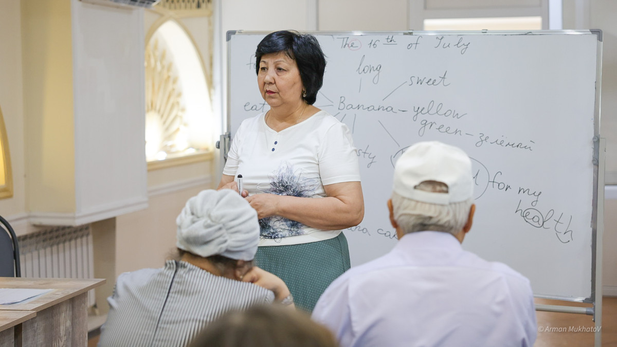 80+: Астанада әжелердің жаңа клубы ашылды