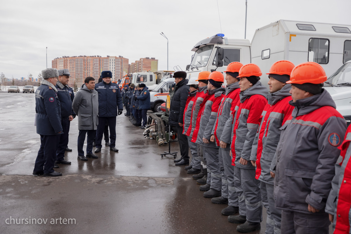 Службы МЧС проводят масштабные учения в Астане