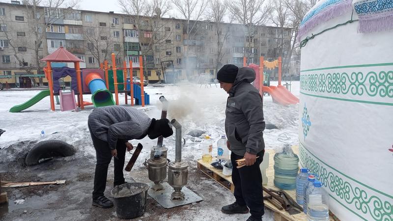 В Караганде жители многоэтажки отметили Наурыз всем двором