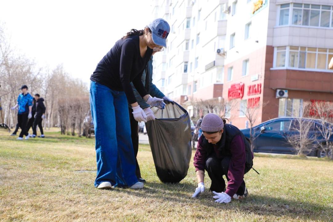 «Киелі мекен»:  Астанада «Жас сарбаздар» экологиялық акцияға қатысты