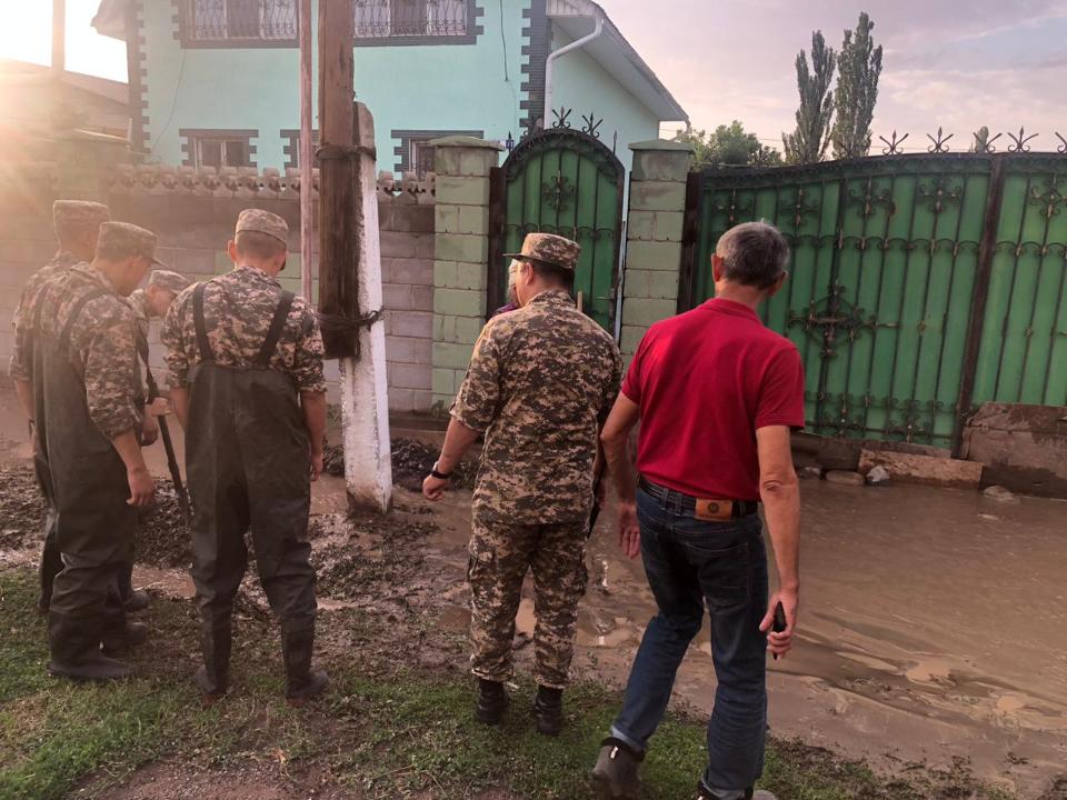 Алматы облысында сел жүрді: оқиға орнында құтқарушылар жұмыс істеп жатыр