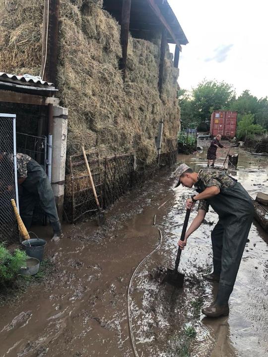 Алматы облысында сел жүрді: оқиға орнында құтқарушылар жұмыс істеп жатыр