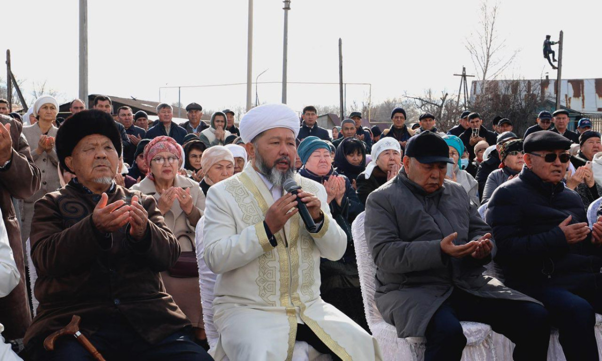 Алматы облысындағы мешітке Жақсылық Үшкемпіровтің есімі берілді