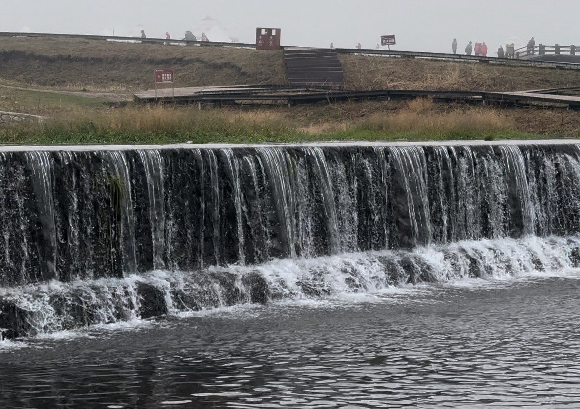 «Күн астындағы мекен»: Қытайдағы қазақ жайлауы туристердің сүйікті орнына айналған