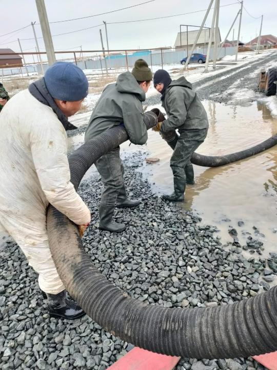 Затопление жилого массива предотвратили в ЗКО