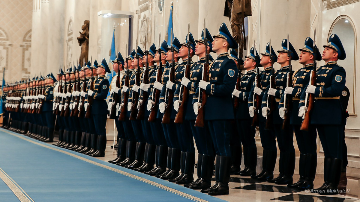 Мемлекет басшысы Мажарстан премьер-министрін Ақордада қарсы алды