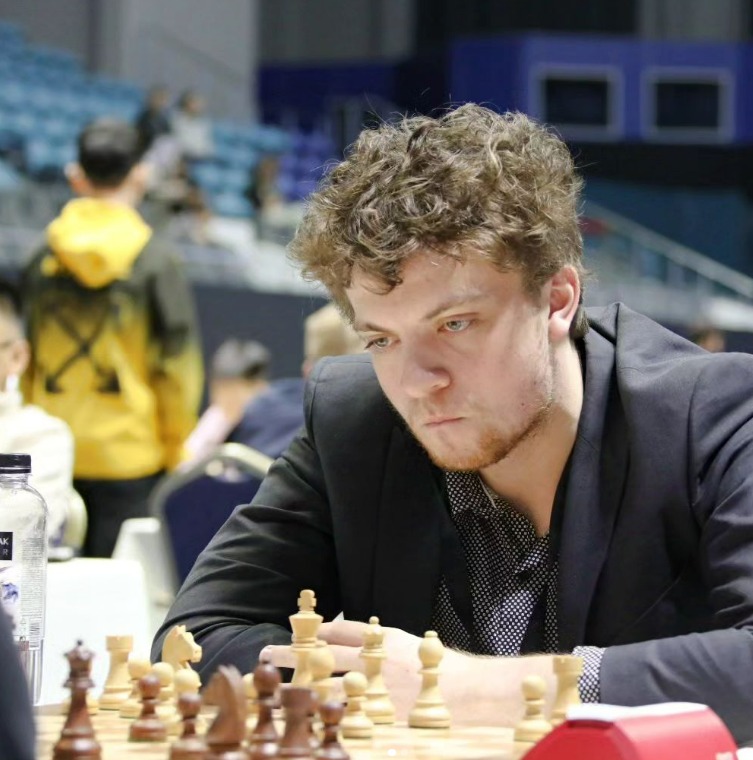Будущий чемпион мира по шахматам получит золотой «Байтерек»