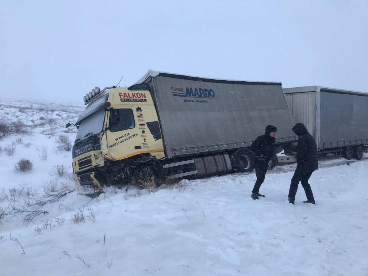 Минпросвещения выразило соболезнования по погибшим в ДТП детям и педагогу