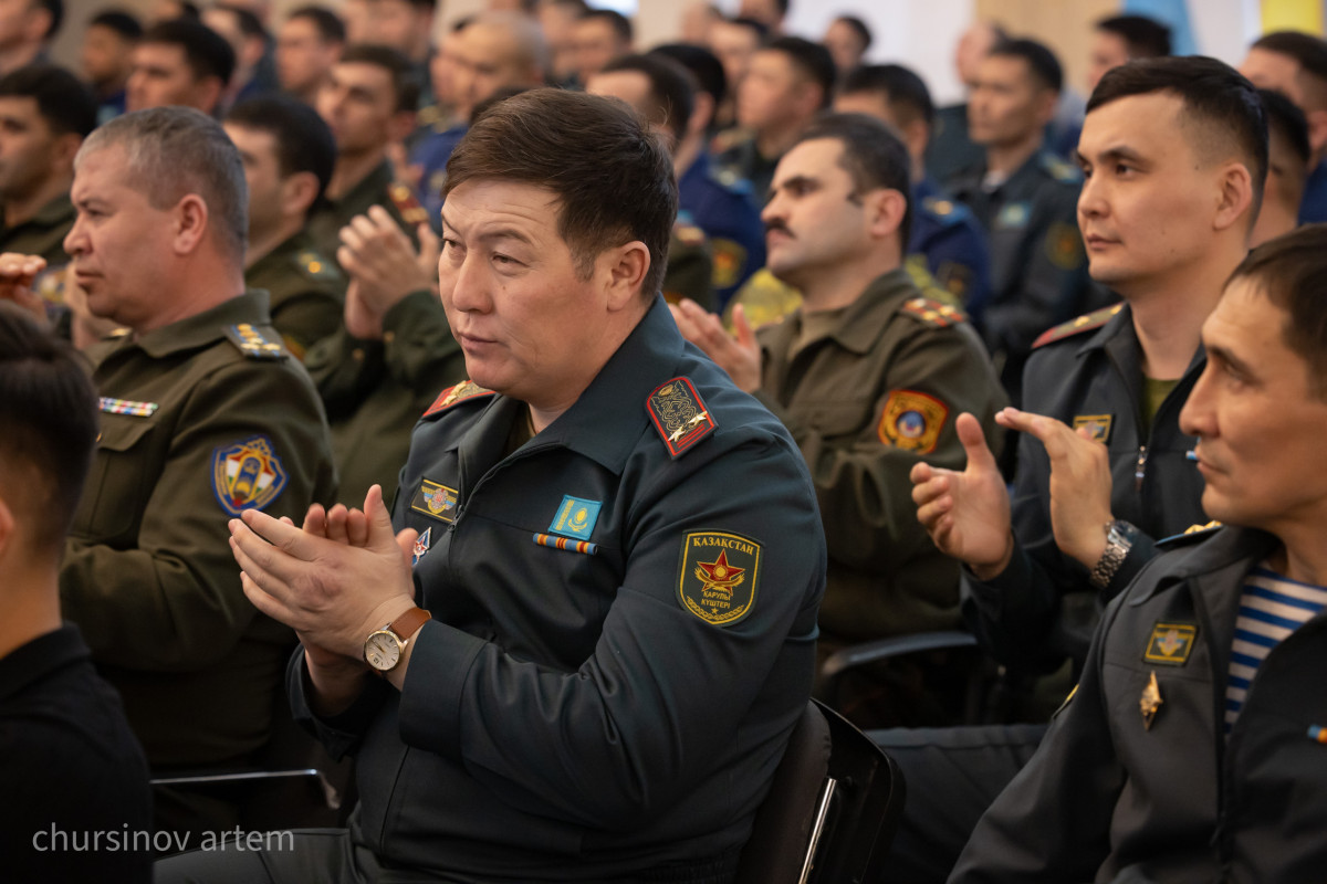 Елордада Ғарышкерлер күніне орай Айдын Айымбетовпен кездесу өтті