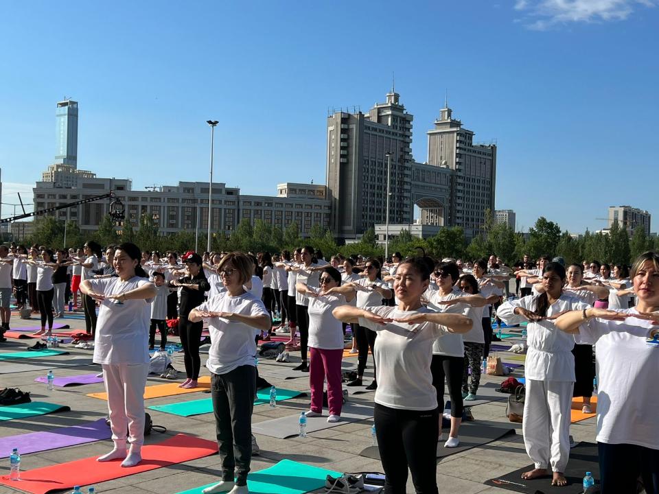 Ажар Ғиният халықаралық йога күнінің ашылуына қатысты