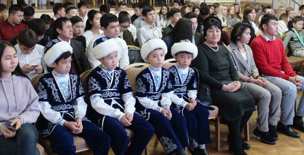 Алматыда отандық қолөнершілер тұрмыстық заттарды жасаудан шеберлік сыныптарын өткізді