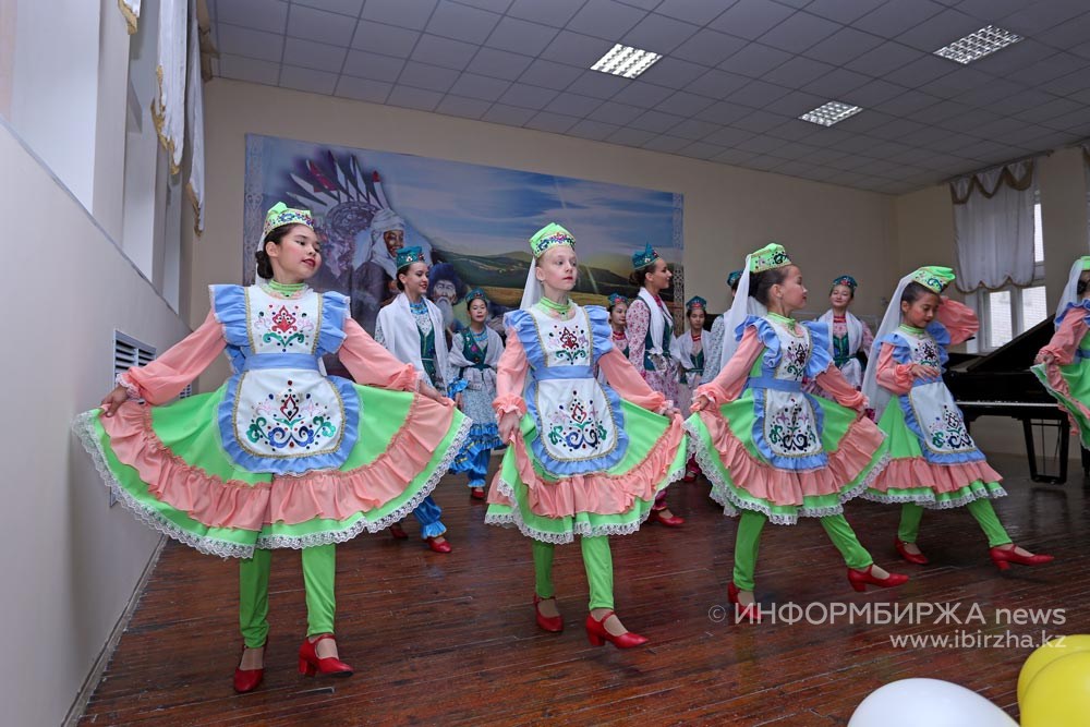 В Уральске прошел фестиваль фольклорной музыки