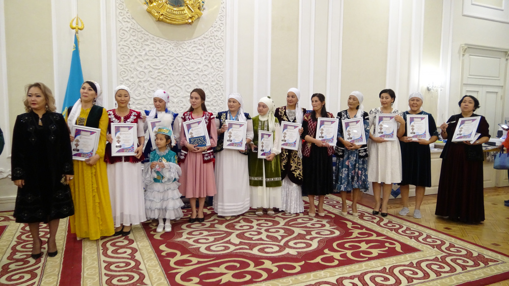 Ақтауда жүзге жуық көпбалалы ана «Көрпе fest» мега фестиваліне қатысты