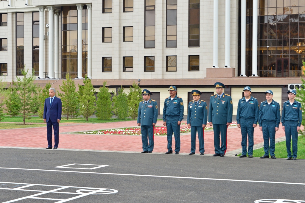 Бүгін Қорғаныс министрлігінде бір минут үнсіздік жарияланды