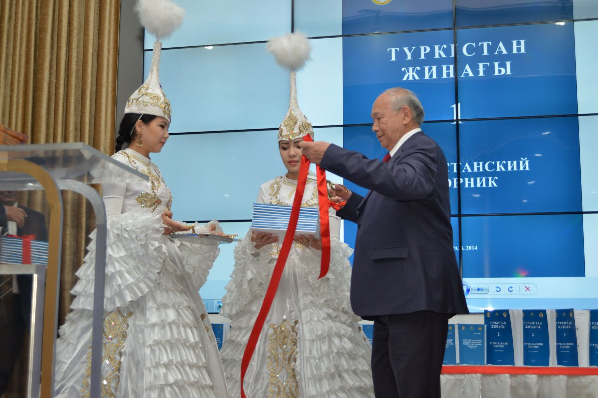 Таразда «Қазақ хандығы» энциклопедиясының тұсаукесері өтті (ФОТО)